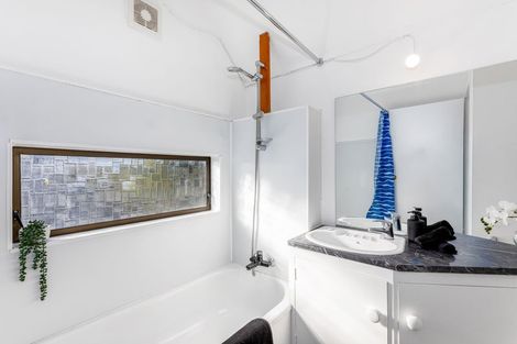 Photo of property in 1/17u Randwick Crescent, Moera, Lower Hutt, 5010