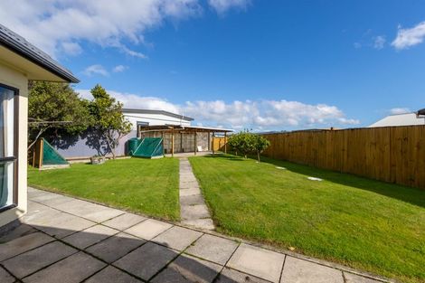 Photo of property in 38 Wainui Road, Waiwhetu, Lower Hutt, 5010