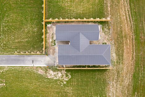 Photo of property in 20 Inch Crescent, Rangiora, 7400