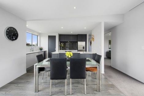Photo of property in 2 Montia Close, Papamoa Beach, Papamoa, 3118