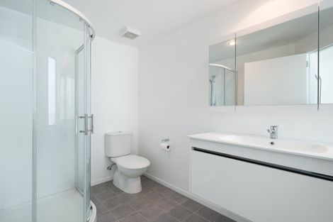 Photo of property in 135 Marine Parade, Mount Maunganui, 3116