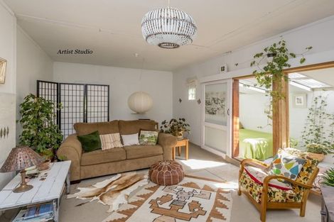 Photo of property in 18 Graham Street, Levin, 5510