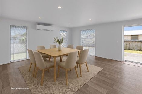 Photo of property in 372 One Tree Point Road, One Tree Point, 0118