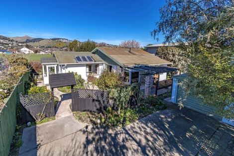 Photo of property in 140 Fisher Avenue, Beckenham, Christchurch, 8023