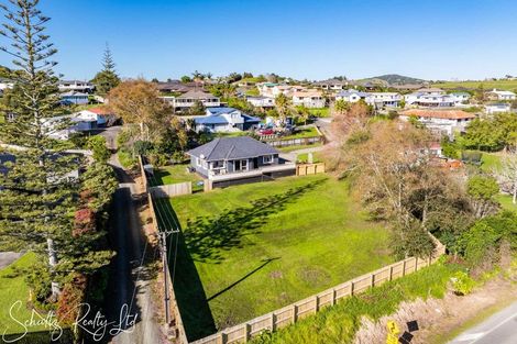 Photo of property in 17a Ash Street, Maungaturoto, 0520