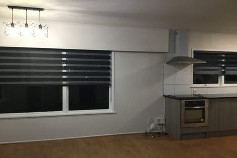 Photo of property in 2/101 Hillside Road, Glenfield, Auckland, 0627