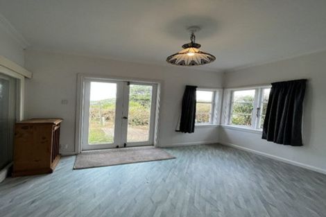 Photo of property in 75 Chamberlain Road, Karori, Wellington, 6012