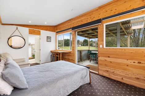 Photo of property in 198 Rautawhiri Road, Helensville, 0875