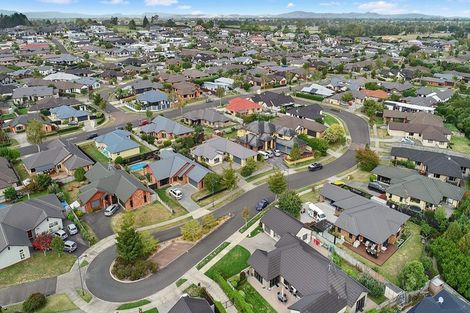 Photo of property in 10 Oldfield Court, Huntington, Hamilton, 3210