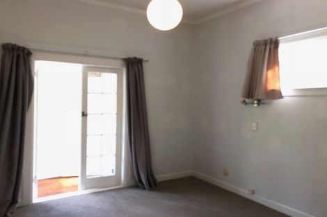 Photo of property in 16 Hapua Street, Hataitai, Wellington, 6021