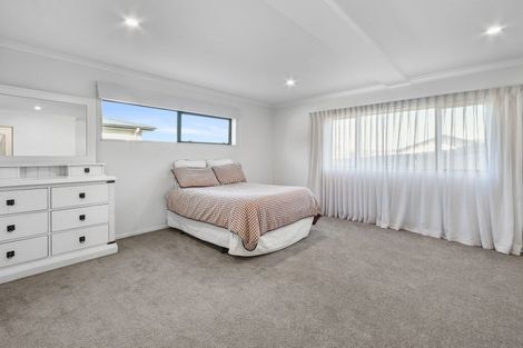 Photo of property in 28 Thomason Crescent, Pokeno, 2402