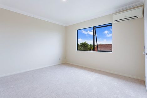 Photo of property in 1 San Angelo Court, Henderson, Auckland, 0612