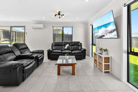 Photo of property in 10 Peacock Place, Pokeno, 2402