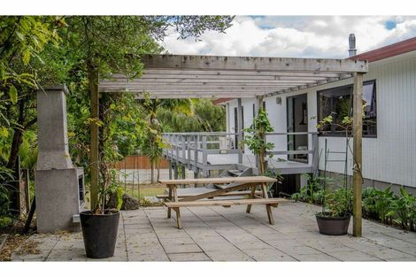 Photo of property in 3 Tuatahi Place, Kerikeri, 0230