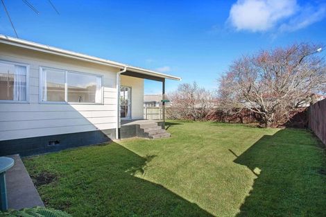 Photo of property in 70 Rowandale Avenue, Manurewa, Auckland, 2102
