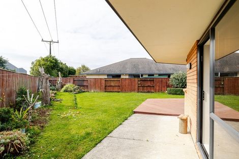 Photo of property in 66 Royal Oak Drive, Kelvin Grove, Palmerston North, 4414