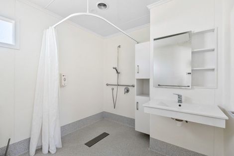 Photo of property in 2a Ballagh Close, Onerahi, Whangarei, 0110