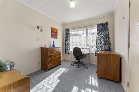 Photo of property in 237 Tukapa Street, Westown, New Plymouth, 4310