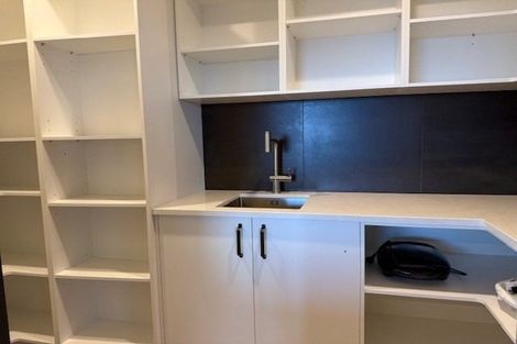 Photo of property in 2 Keam Way, Welcome Bay, Tauranga, 3112