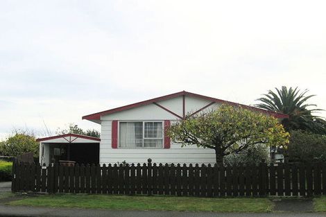 Photo of property in 3 Makarini Street, Paraparaumu, 5032