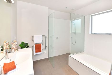 Photo of property in 9a Brown Street, Manly, Whangaparaoa, 0930