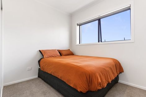Photo of property in 100 Cadness Street, Northcote, Auckland, 0627