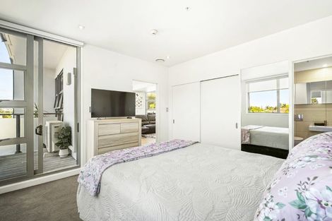 Photo of property in Maison Apartments, 112/16 Huron Street, Takapuna, Auckland, 0622