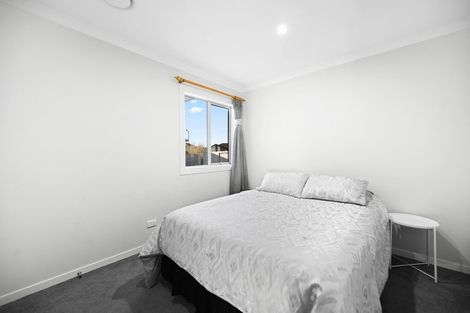 Photo of property in 27 Teatree Close, Huntington, Hamilton, 3210