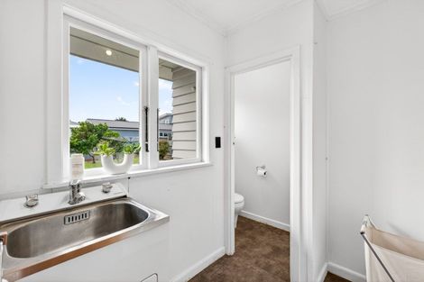 Photo of property in 36 Osier Road, Greenmeadows, Napier, 4112