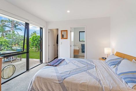 Photo of property in 144 Kupe Drive, Whitianga, 3510