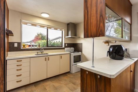 Photo of property in 1/16b Montclare Avenue, Ilam, Christchurch, 8041