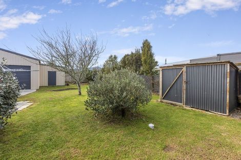 Photo of property in 15a Carthew Street, Okato, 4335