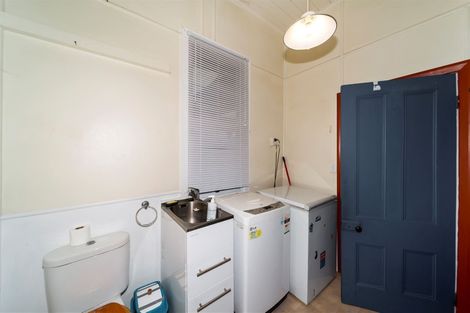 Photo of property in 16 Surrey Street, Hawera, 4610