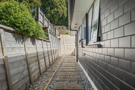 Photo of property in 21c Garrett Drive, Whalers Gate, New Plymouth, 4310