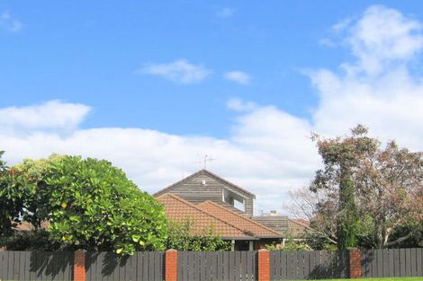 Photo of property in 12 Wells Avenue, Mount Maunganui, 3116