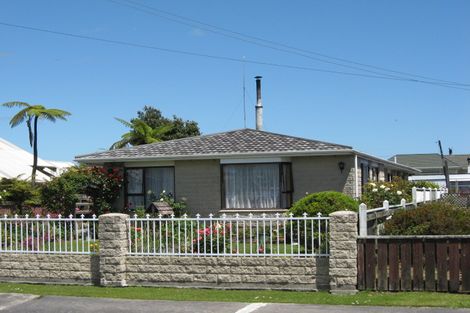 Photo of property in 34 Romilly Street, Westport, 7825