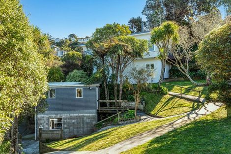 Photo of property in 4 Broomhill Road, Aro Valley, Wellington, 6012