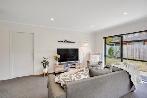 Photo of property in 2/11 Forster Avenue, Hillcrest, Hamilton, 3216