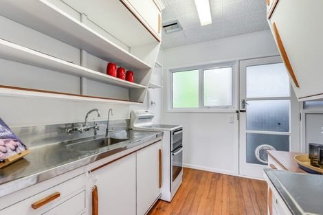 Photo of property in 28a Hillcrest Road, Hillcrest, Hamilton, 3216