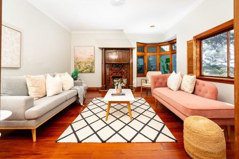 Photo of property in 154 Grafton Road, Roseneath, Wellington, 6011
