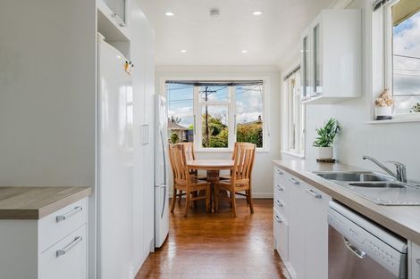 Photo of property in 965 Hazelmere Crescent, Te Awamutu, 3800