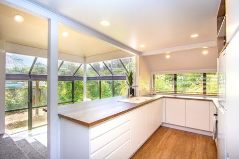 Photo of property in 4 Libra Place, Kawaha Point, Rotorua, 3010
