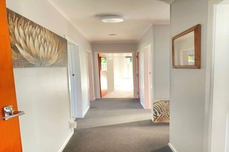Photo of property in 5 Hartley Terrace, Massey, Auckland, 0614