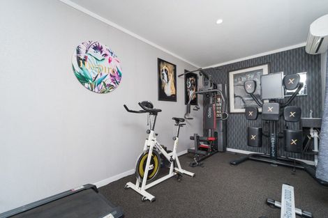 Photo of property in 34 Roy Street, Palmerston North, 4410