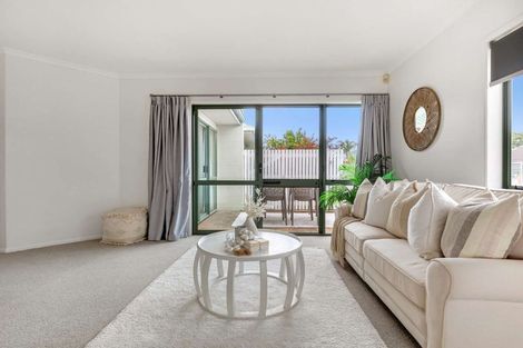 Photo of property in 11b Tay Street, Mount Maunganui, 3116