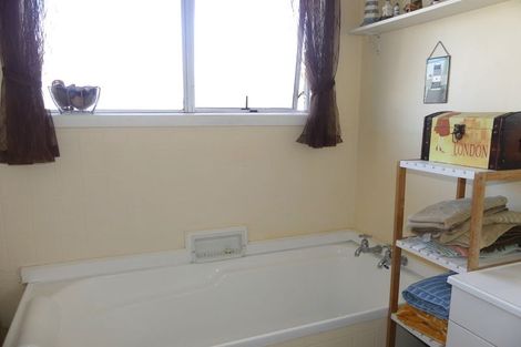 Photo of property in 37 Anglesey Street, Hawthorndale, Invercargill, 9810