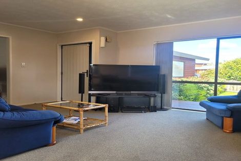 Photo of property in 27 Septimus Place, Henderson, Auckland, 0612