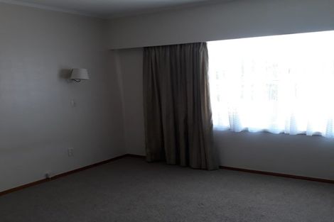 Photo of property in 12 Norfolk Rise, Waiuku, 2123