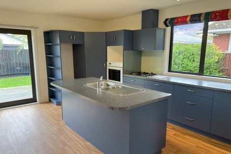 Photo of property in 2/205 Matsons Avenue, Papanui, Christchurch, 8053