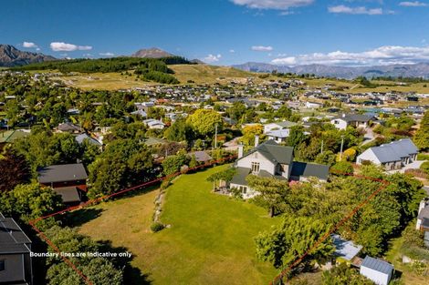 Photo of property in 56 Manuka Crescent, Wanaka, 9305